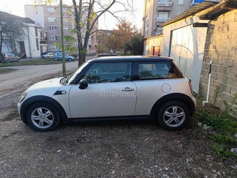 MINI Cooper D