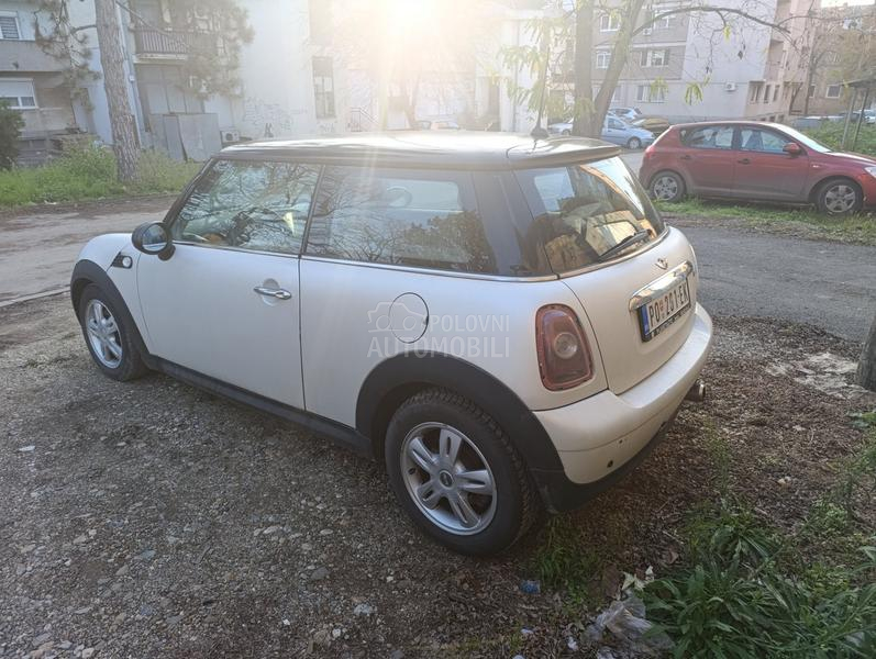 MINI Cooper D