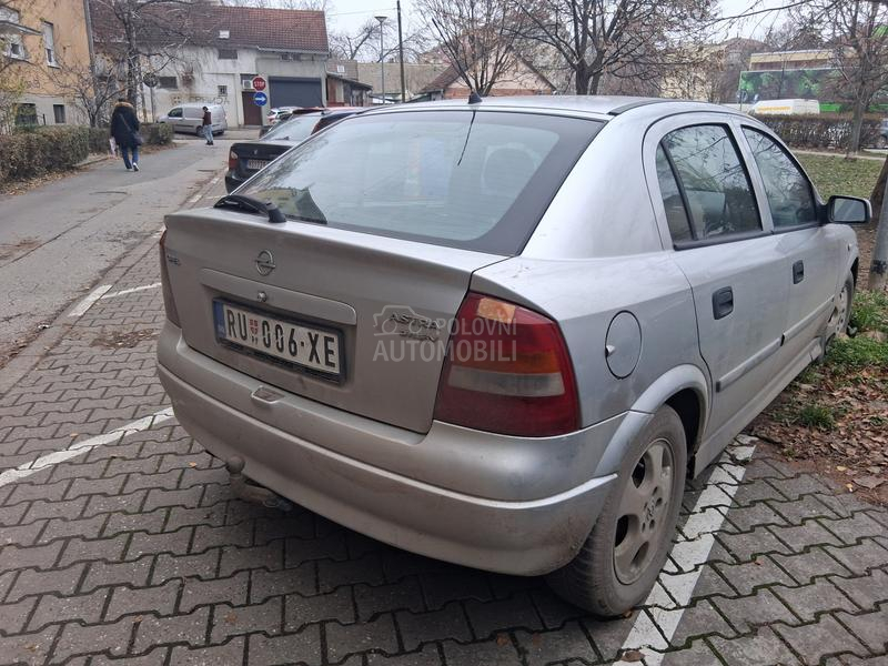 Opel Astra G 