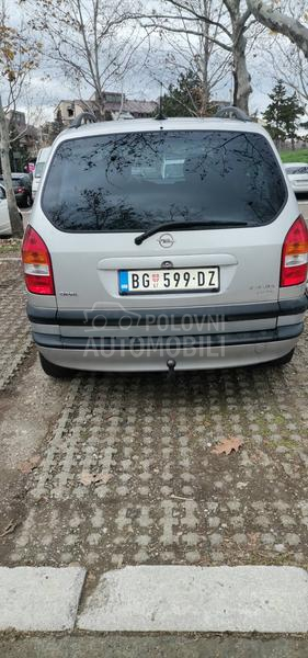 Opel Zafira 