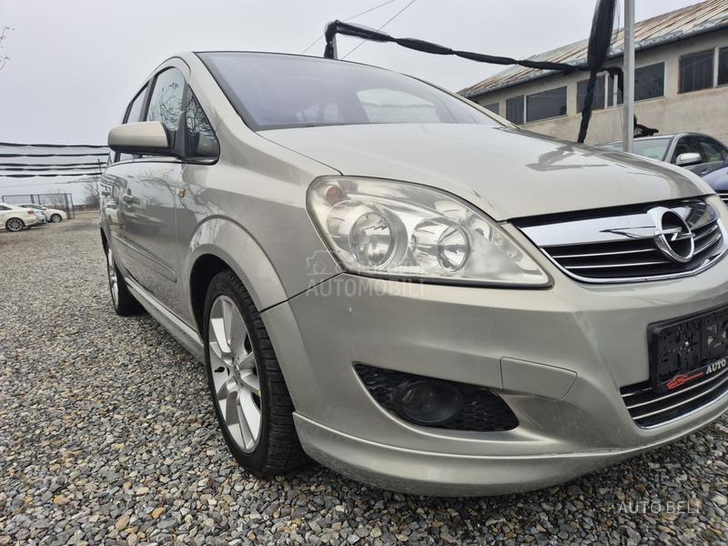 Opel Zafira 1.7 cdti Cosmo