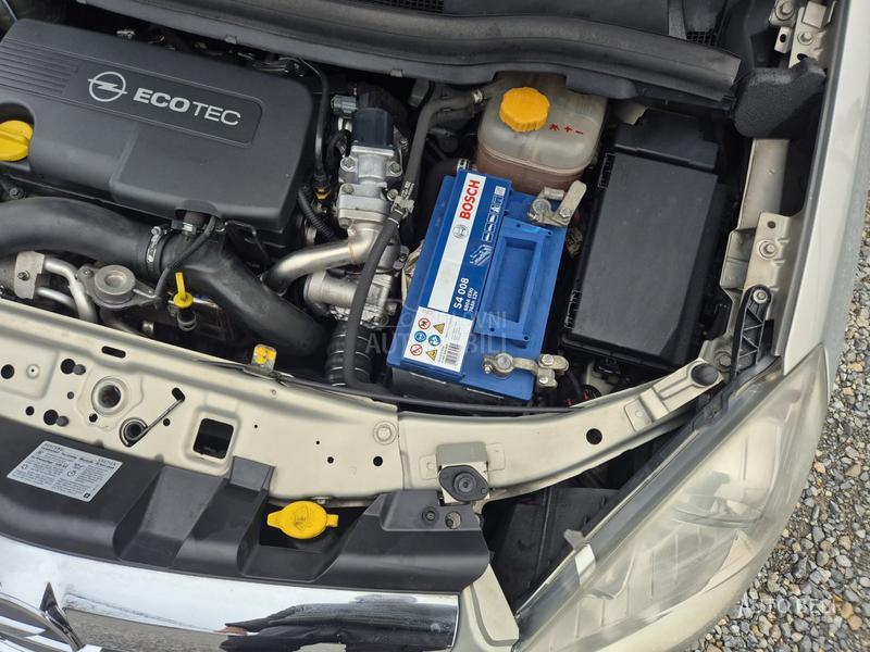 Opel Zafira 1.7 cdti Cosmo