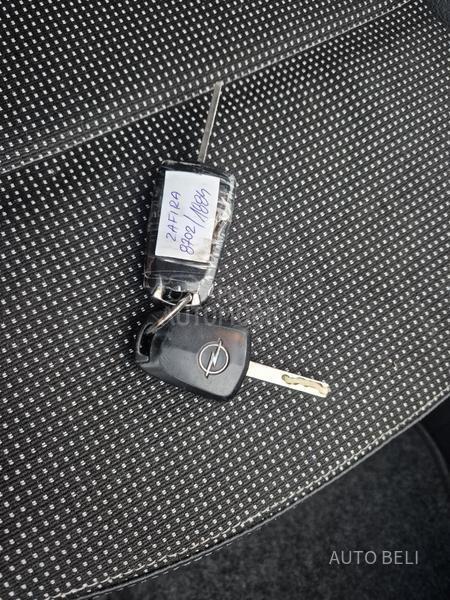 Opel Zafira 1.7 cdti Cosmo