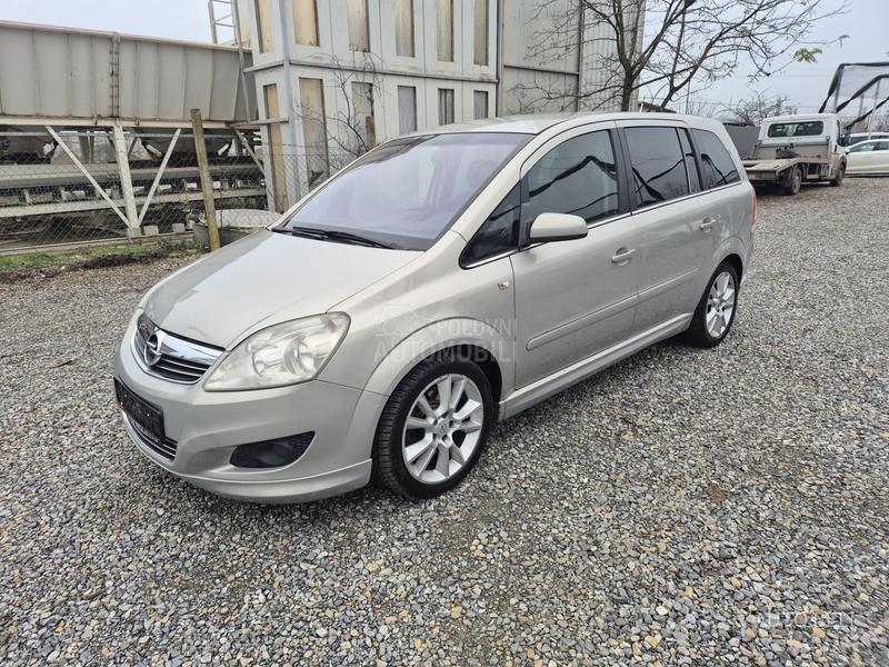 Opel Zafira 1.7 cdti Cosmo