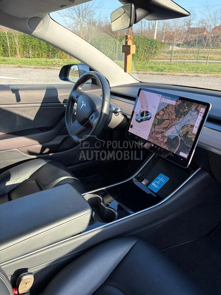 Tesla Model 3 Long range