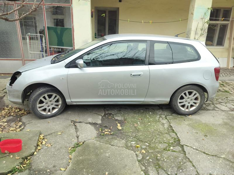 Honda Civic 1.7 cdti