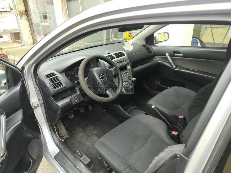 Honda Civic 1.7 cdti