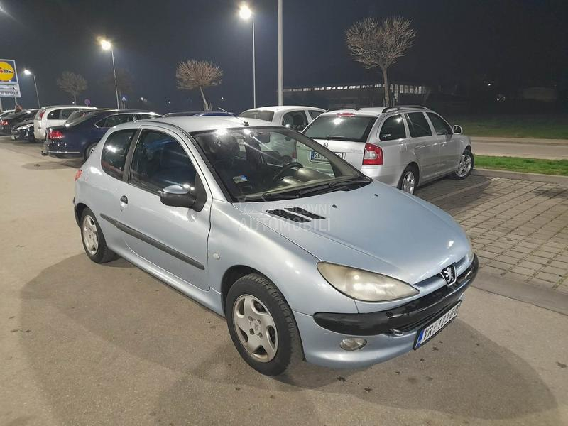 Peugeot 206 