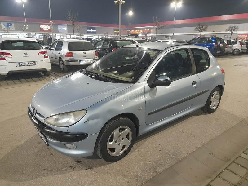 Peugeot 206 