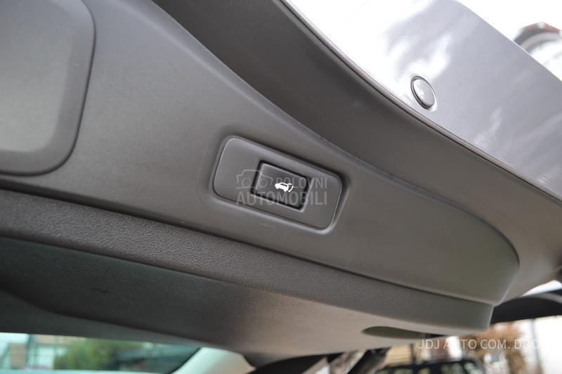 Renault Espace 2.0 dci Initiale