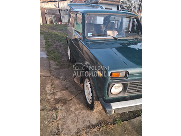 Lada Niva 1.7