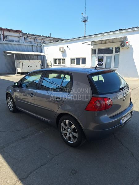 Volkswagen Golf 5 