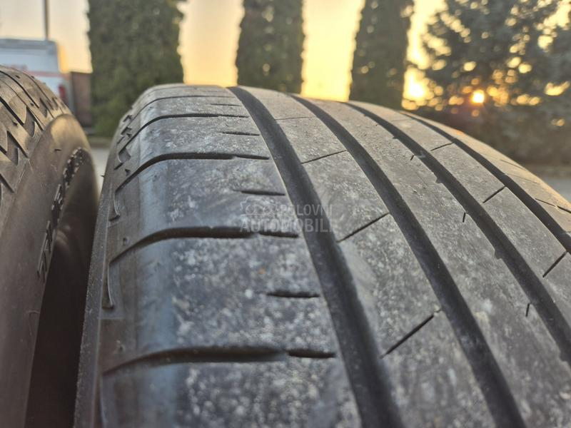 Bridgestone 225/55 R17 Letnja
