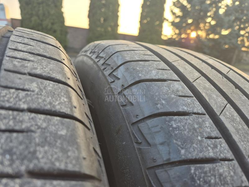 Bridgestone 225/55 R17 Letnja