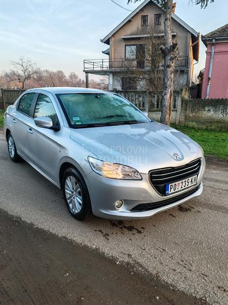 Peugeot 301 