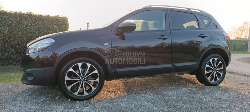 Nissan Qashqai 2.0 AUTOOMAT