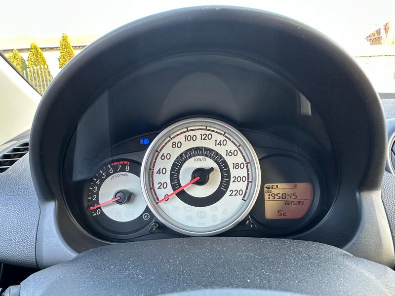 Mazda 2 1.3 HP  CH