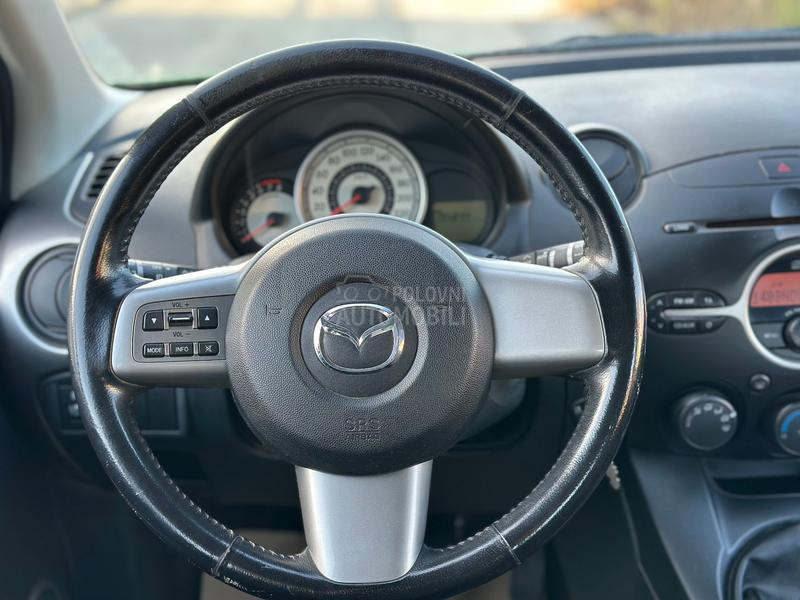 Mazda 2 1.3 HP  CH
