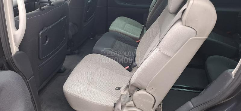 Renault Grand Espace 2.0 DCI