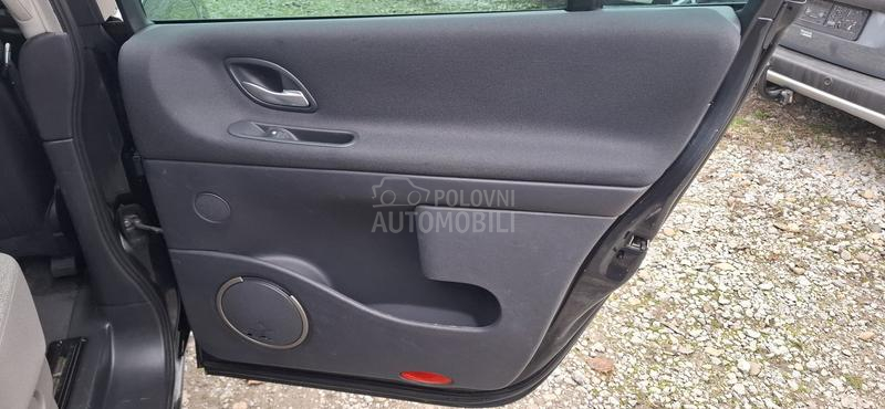 Renault Grand Espace 2.0 DCI