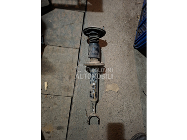 prednji amortizer za Volkswagen Passat B5.5