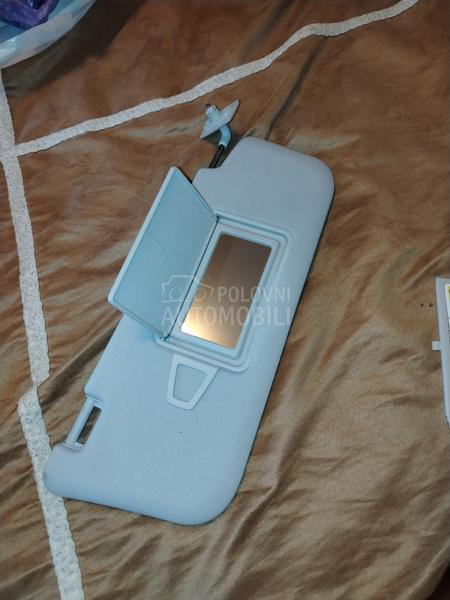 Suncobran w211 desni/još (L-D)