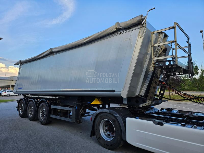 Schmitz SKI 8.2 Alu 38m3