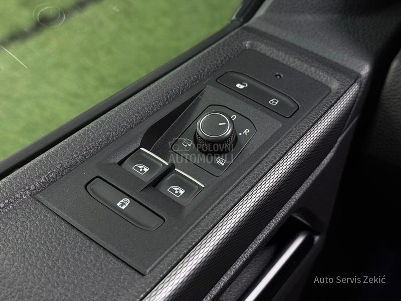 Volkswagen Multivan T6.1 2.0TDI DSG HIGHLINE