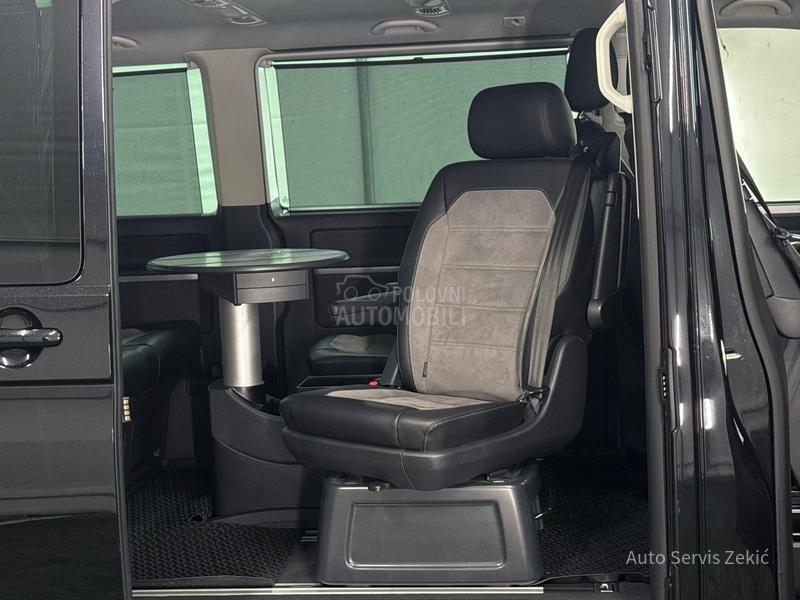 Volkswagen Multivan T6.1 2.0TDI DSG HIGHLINE