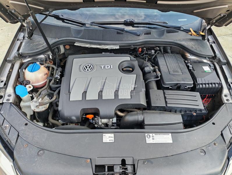Volkswagen Passat B7 1.6 tdi Nov