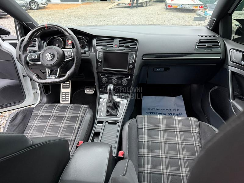 Volkswagen Golf 7 2.0TDI GTD REG.