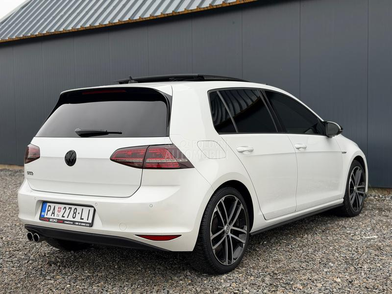 Volkswagen Golf 7 2.0TDI GTD REG.