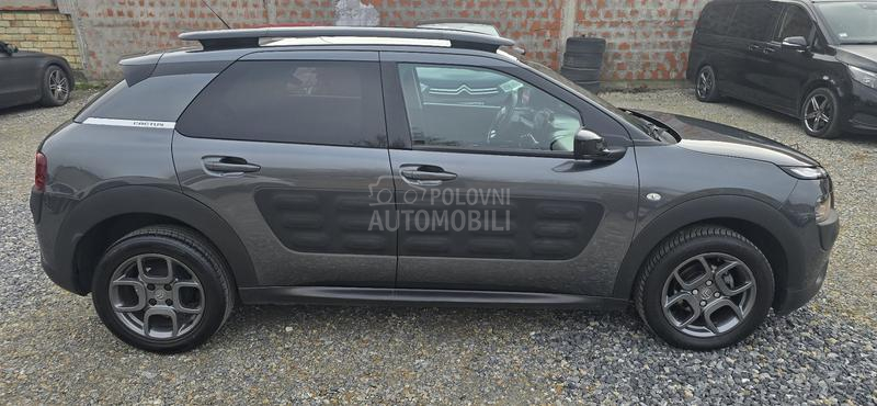 Citroen C4 Cactus 1.2 b