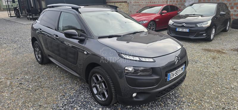 Citroen C4 Cactus 1.2 b