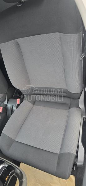 Citroen C4 Cactus 1.2 b