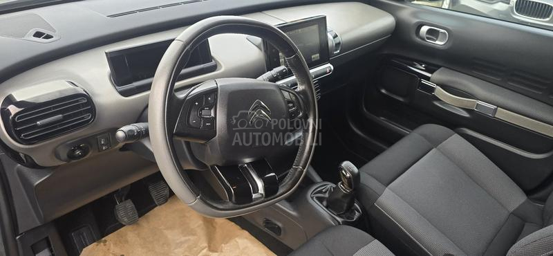 Citroen C4 Cactus 1.2 b