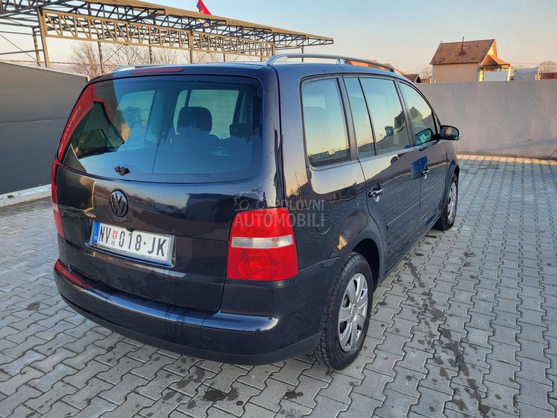 Volkswagen Touran 