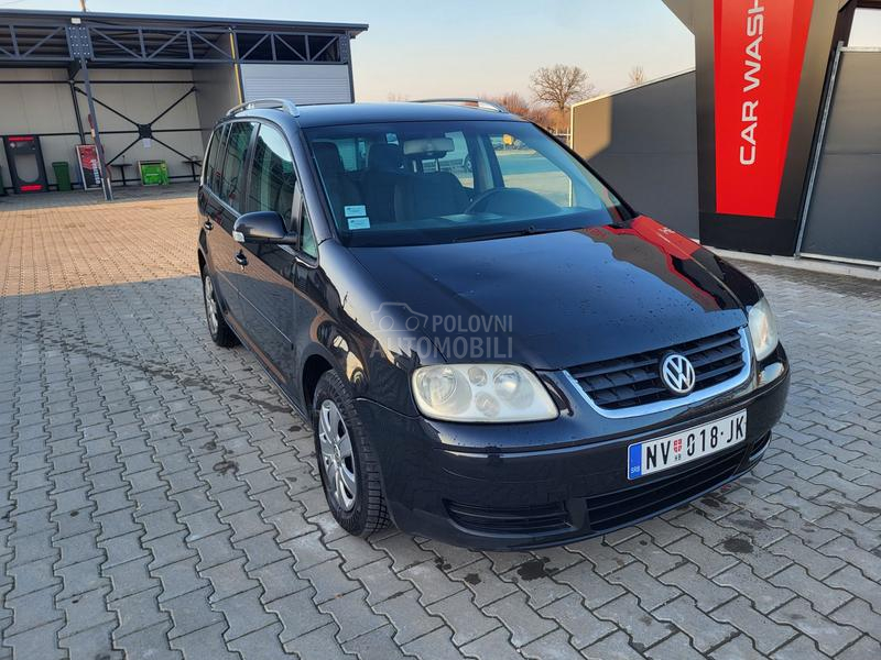 Volkswagen Touran 