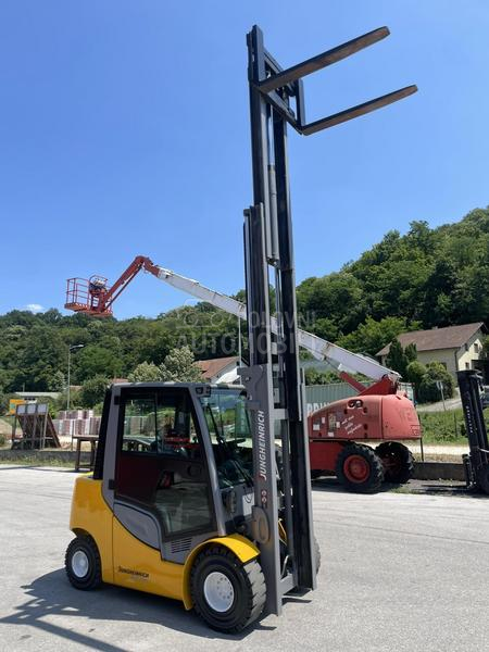 Jungheinrich 3 tone Triplex