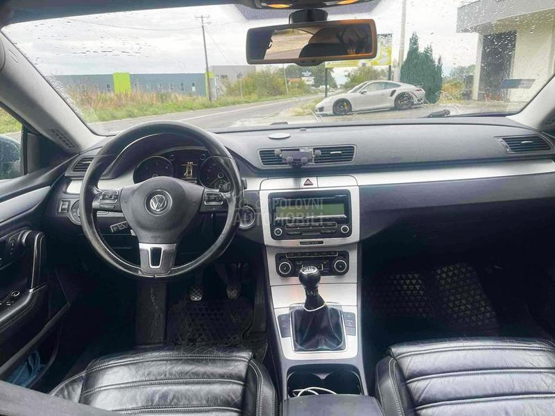 Volkswagen Passat CC 2.0tdi