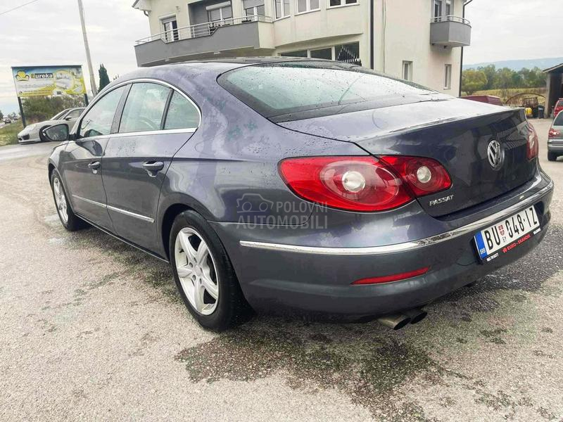 Volkswagen Passat CC 2.0tdi
