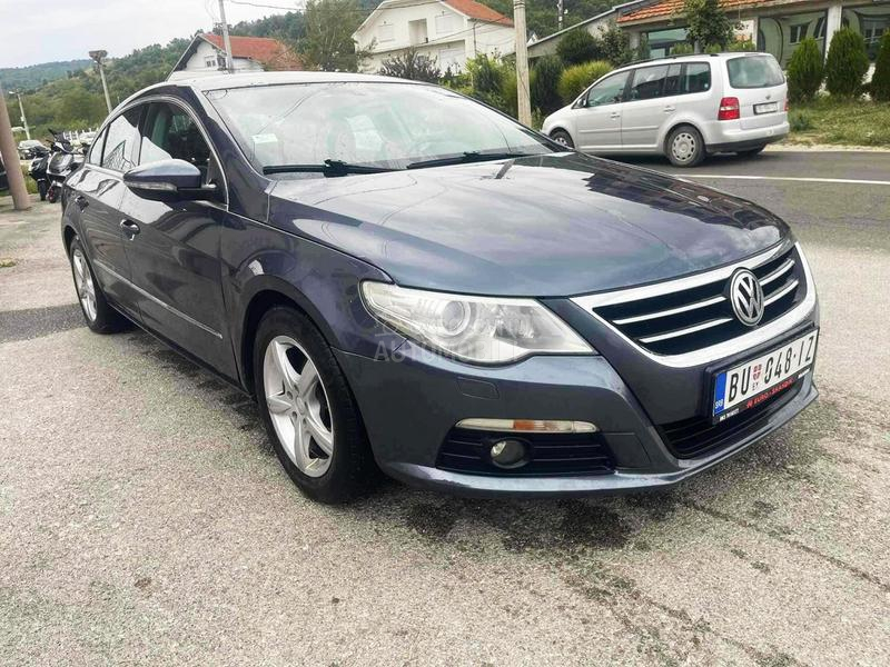 Volkswagen Passat CC 2.0tdi