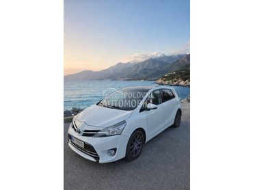 Toyota Verso 
