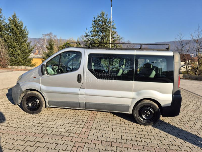 Opel Vivaro 