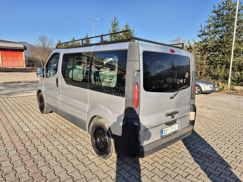 Opel Vivaro 
