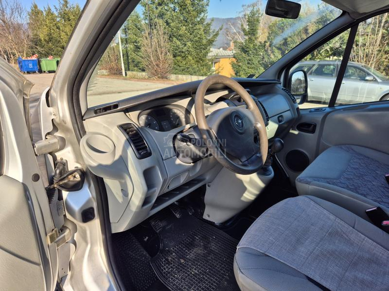Opel Vivaro 