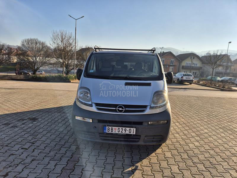 Opel Vivaro 