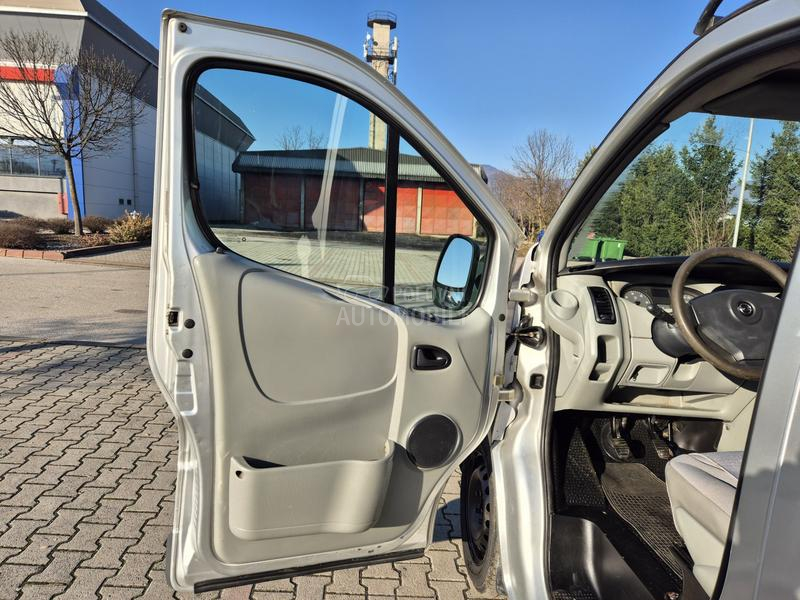 Opel Vivaro 