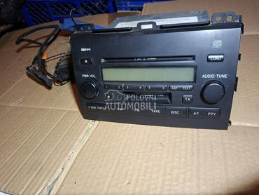 radio za Toyota Land Cruiser