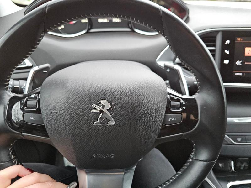 Peugeot 308 1.2 PureTech